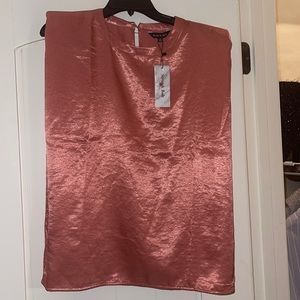 Strut and Bolt Medium Top